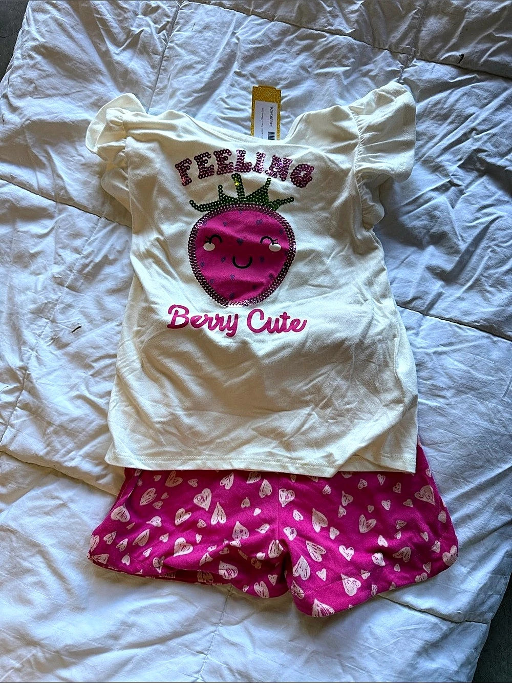 Love Glam Girl Ellie Flutter Sleeve Graphic Top + Short Set Girls 3T